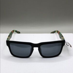 Optic Nerve Eyewear One Mashup Polarized Sunglasses UNISEX Black Surf Wood New